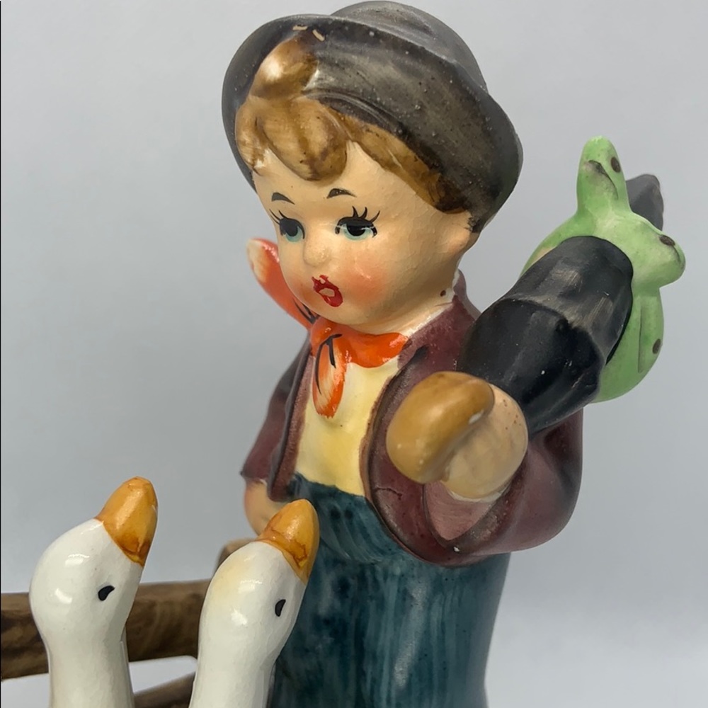 Vintage Erich Stauffer - Little Traveler